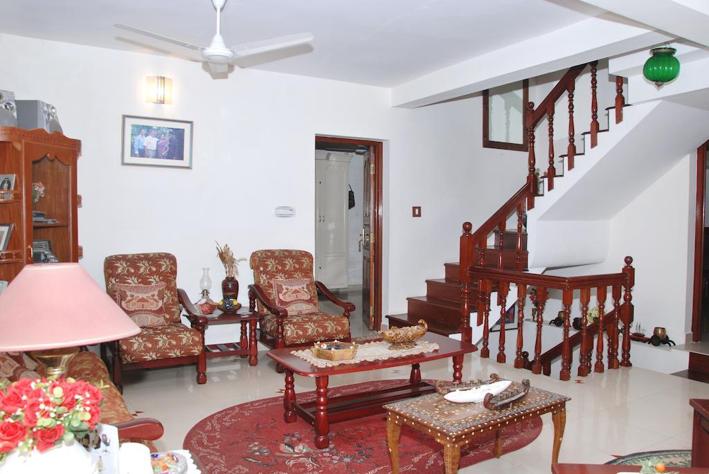 Leelu Homestay Kochi Екстериор снимка